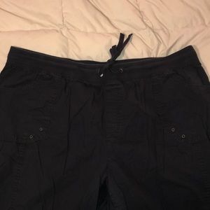 Faded glory Capri pants